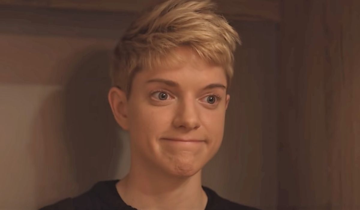 Mae Martin in Feel Good serie tv, Credits Netflix