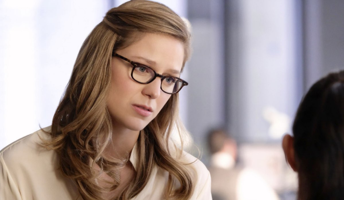 Supergirl 4 MELISSA BENOIST nei panni di KARA DANVERS - KARA ZOR-EL - SUPERGIRL nella prima puntata della stagione Credits Warner, The CW e Mediaset