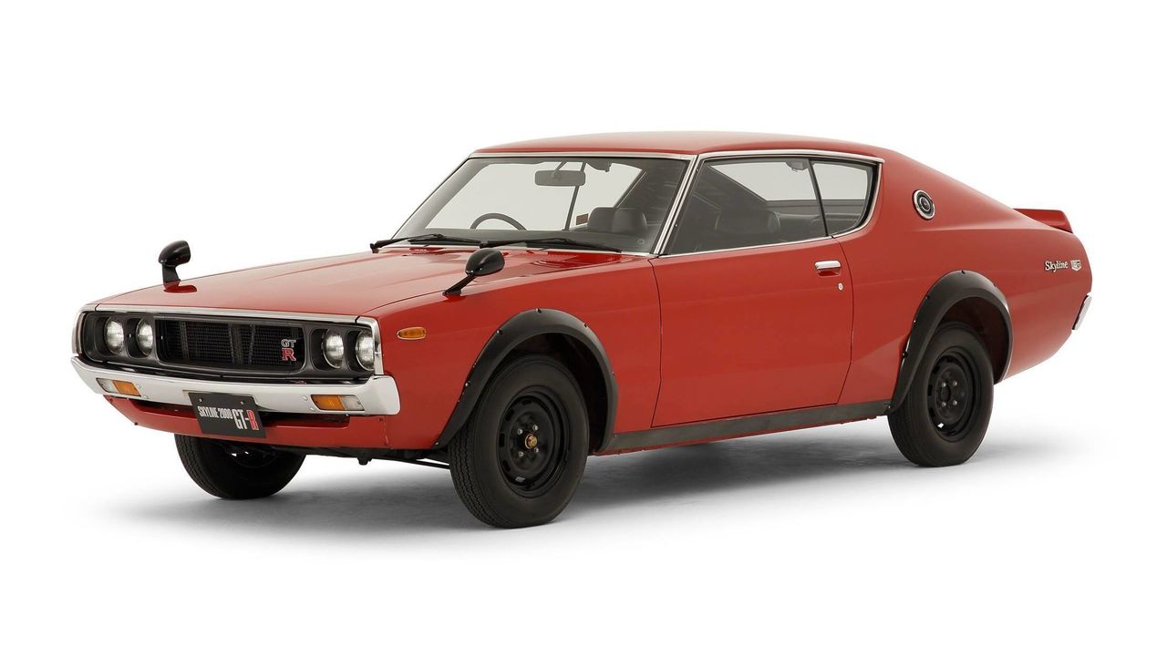Segunda generación del Skyline GT-R (1973), un modelo basado en el Skyline GC110 conocido como “Kenmeri”. (Cortesía de Nissan Motor)